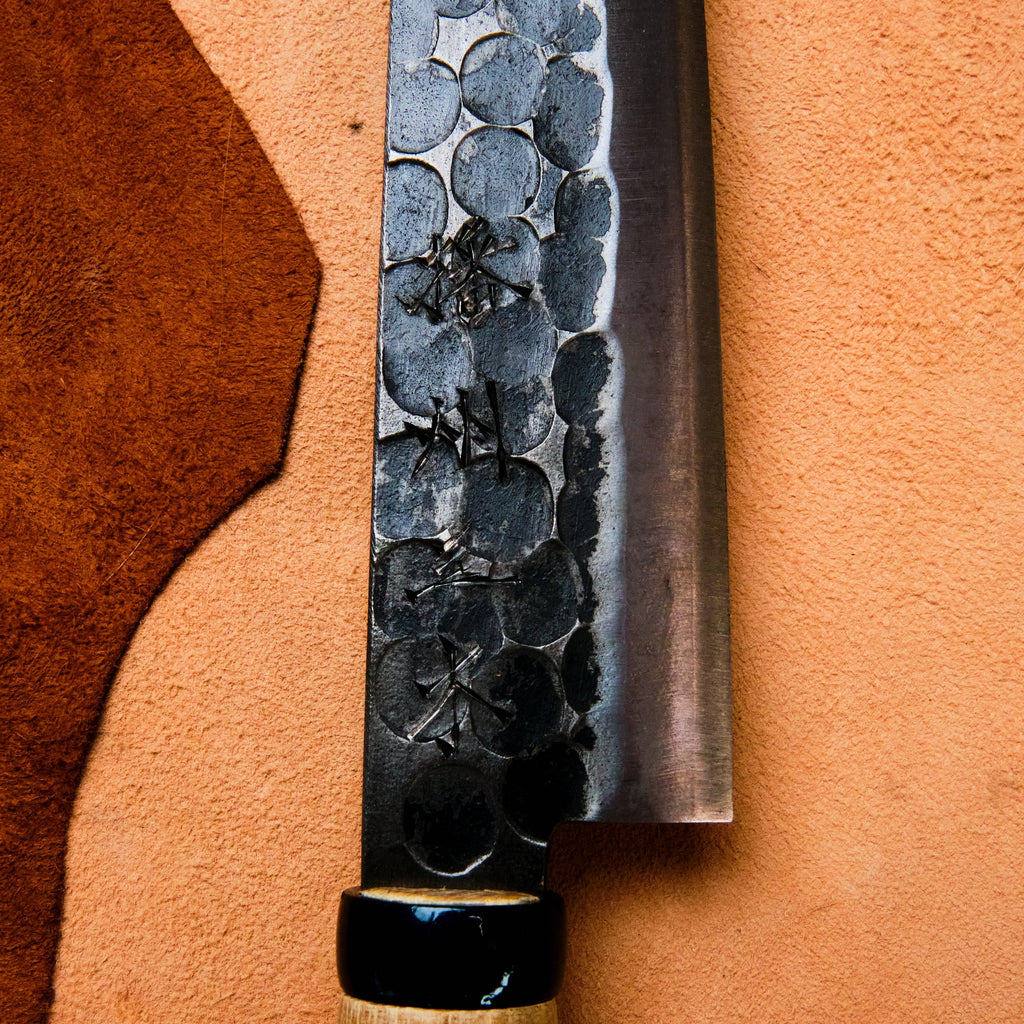 Couteau d'extérieur fait main avec étui en cuir