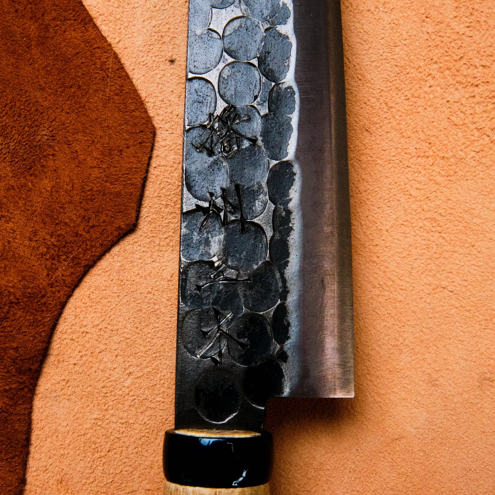 Couteau d'extérieur fait main avec étui en cuir